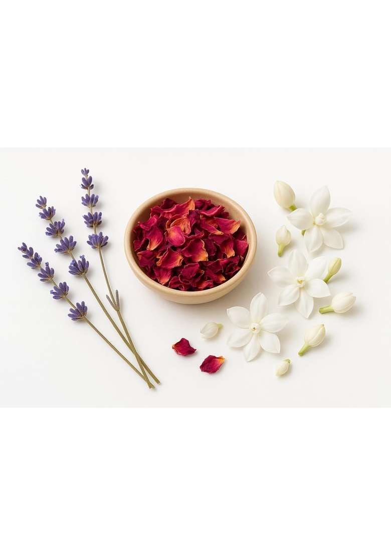Roshni Botanicals Herbocean Radiance Cream Saffron Brightening Face Cream with Sandalwood and Manjistha - Indya