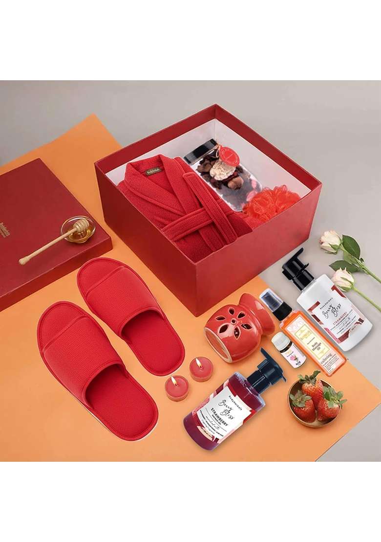 Bodyherbals Weekend Escape Skincare Gift Set for Women and Men - Indya
