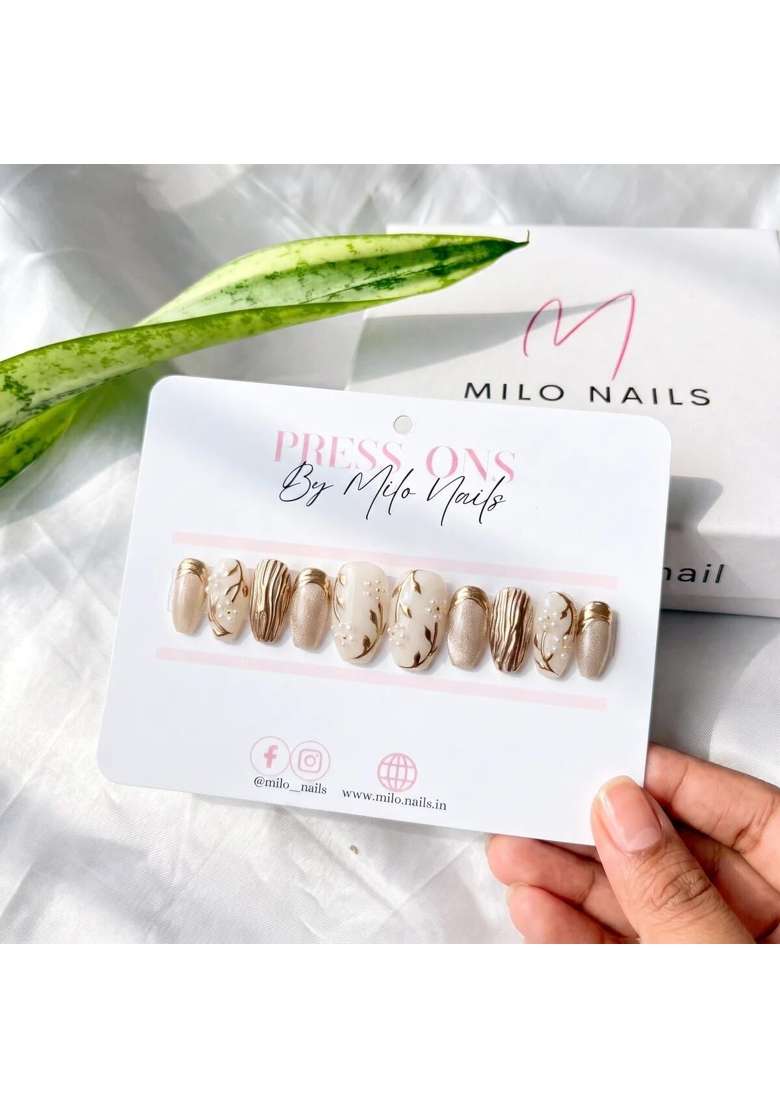 MILO Nails Ivory Flower Cat Eye Press on Nails Handmade Custom Reusable Gel Nails Set of 10 - Indya