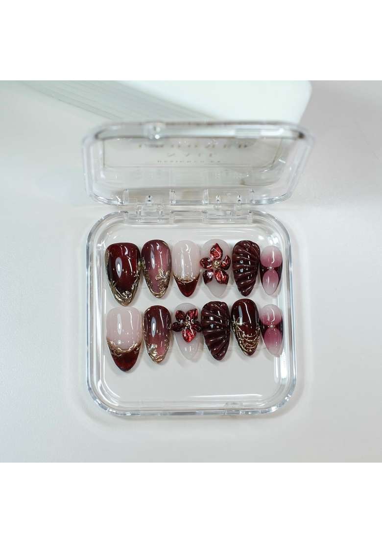 Nail Groomed Premium Hand Painted Press on Nails 10 Pcs Luxury Handmade Soft Gel Nail Kit - Indya