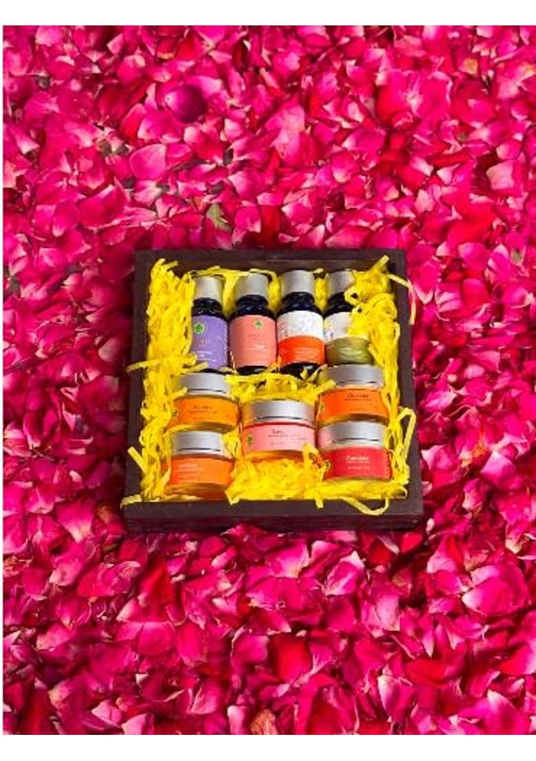 Anahata Multicolor Organics Face and Body Glow Gift Set Natural Skincare - Indya