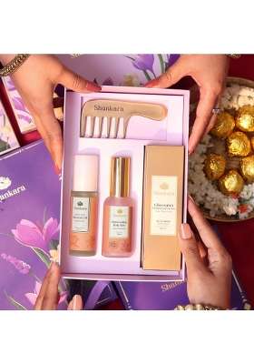 Shankara Body Radiance Ritual Luxurious Ayurvedic Skincare Gift Set with Kansa Comb Hand and Foot Cream