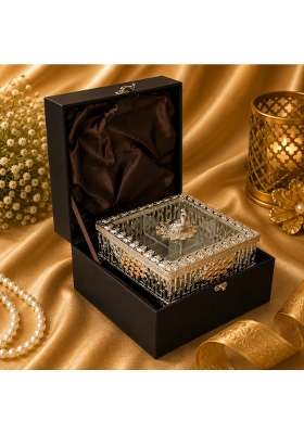 International Gift Imported Luxury Silver and Peach Color 4 Compartments Metal Dry Fruit Box