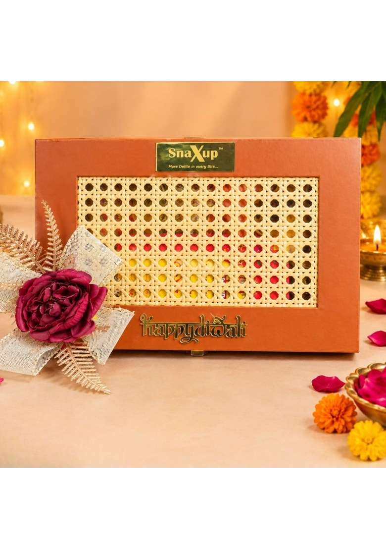 Snaxup Anmol Uphaar Premium Diwali Gift Hamper - Indya