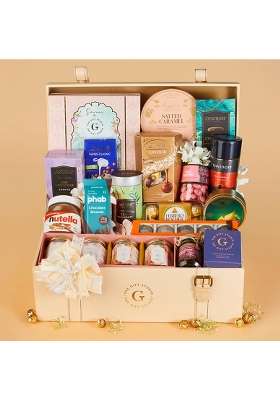 The Gift Studio COM Opulent Gift Box Luxury Gourmet Hamper with Lindt Chocolates Dry Fruits Coffee Honey