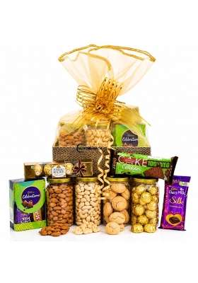 Nutri Miracle Gold Diwali Corporate Gifting Hamper for Clients Assorted Dry Fruits and Chocolates Gift Basket