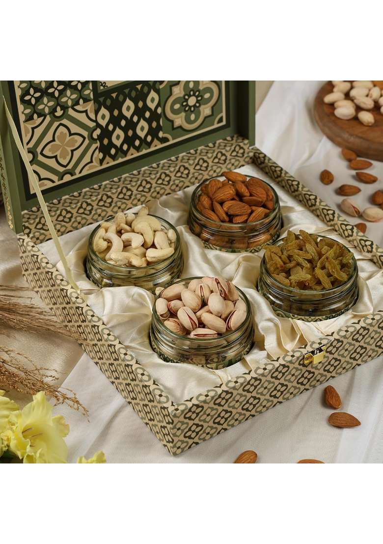 Riwaz Luxury Rajwada Dry Fruits Gift Box 450G 100 Percent Natural Almonds Cashews Pistachios and Raisins - Indya