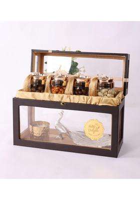 Nutty Delights the Elegant Gift Box Premium Festive Gift Hamper with 4 Dry Fruit Jars 1 Silver Peacock