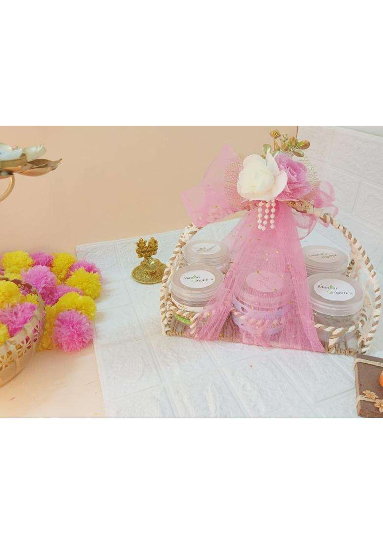 Manhar Organics the Royal Indulgence Diwali Hamper Premium Nuts Dry Fruits and Festive Sweets - Indya