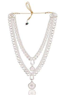 Jiyanshi Fashion White Mens Kundan and Pearl Dulha Mala