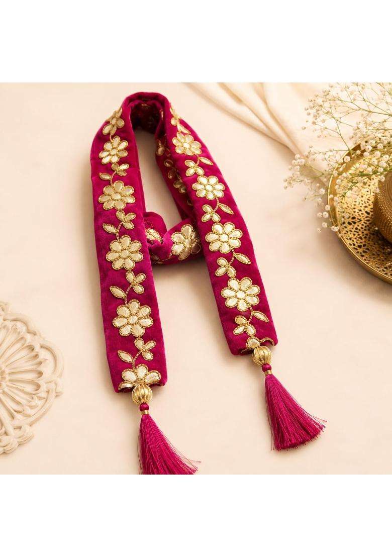 Moh and Maya Wedding Welcome Mala for Guests Maroon Velvet Gotta Patti 45 Inch Barati Swagat Dupatta for Groom - Indya