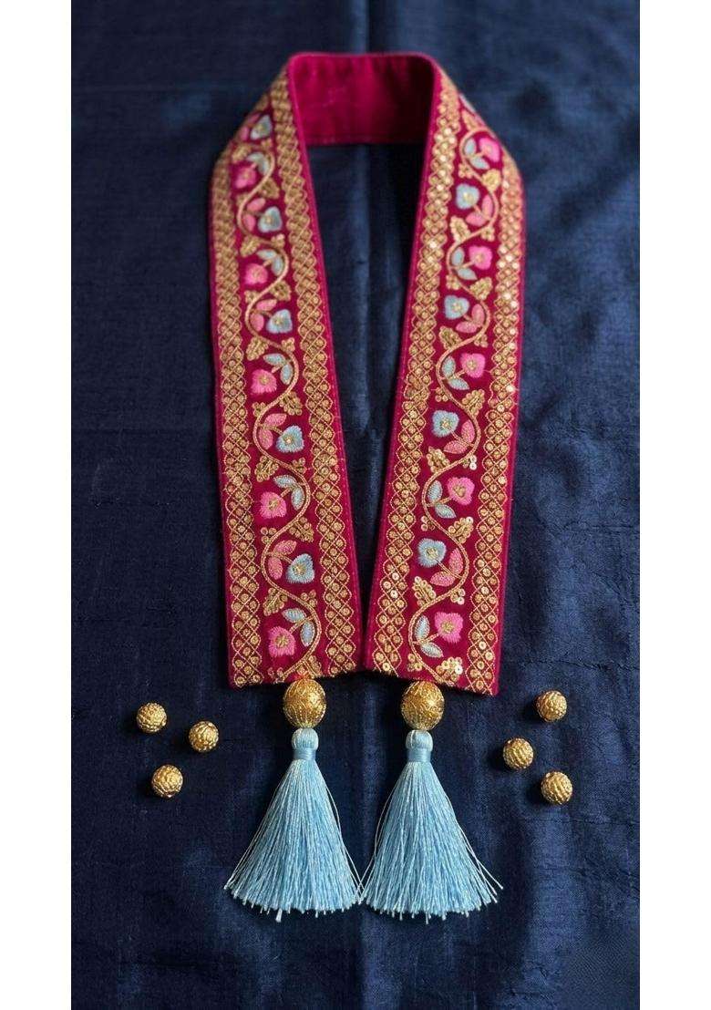Moh and Maya Traditional Wedding Swagat Mala for Guests Velvet Decorative Welcome Mala with Floral Embroidery - Indya