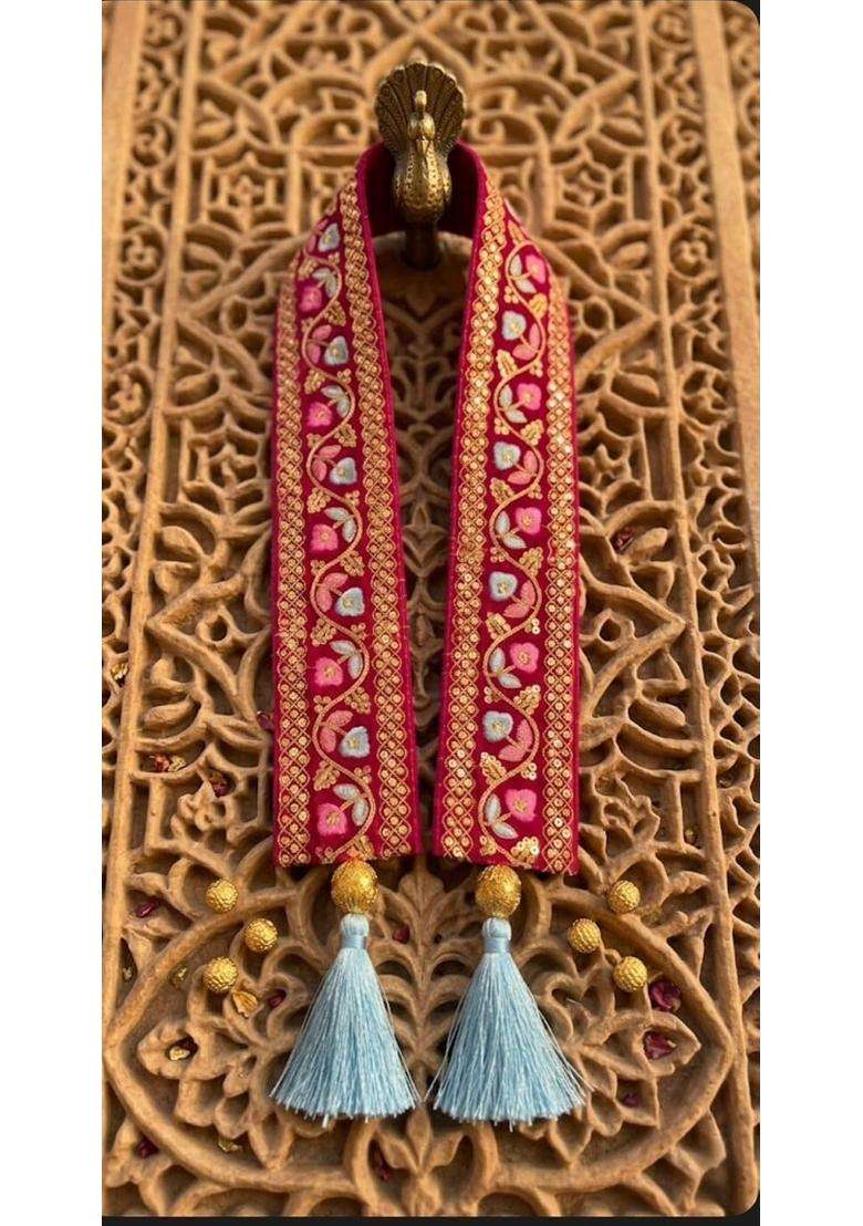 Moh and Maya Traditional Wedding Swagat Mala for Guests Velvet Decorative Welcome Mala with Floral Embroidery - Indya