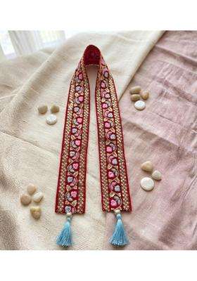 Manya Drym Traditional Wedding Swagat Mala for Guests Velvet Decorative Welcome Mala with Floral Embroidery