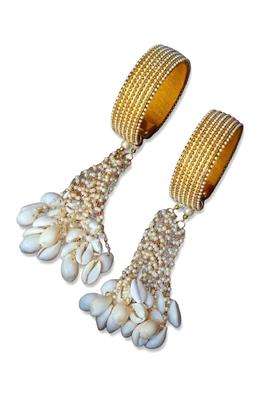Advika Creations Golden Grace Adjustable Kaleera with Kaudi