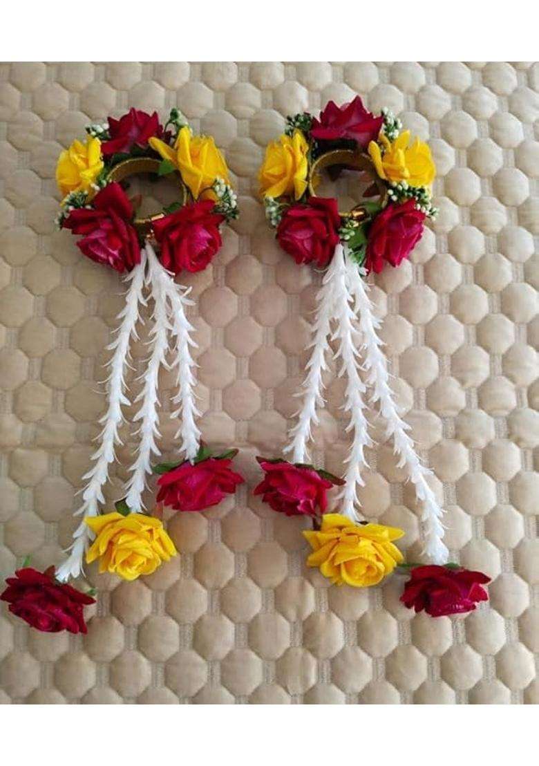 Realtrend Fower Jewellery Multicolor Flower Bracelets Set Kalire Jewellery for Haldi Baby Shower Mehndi - Indya