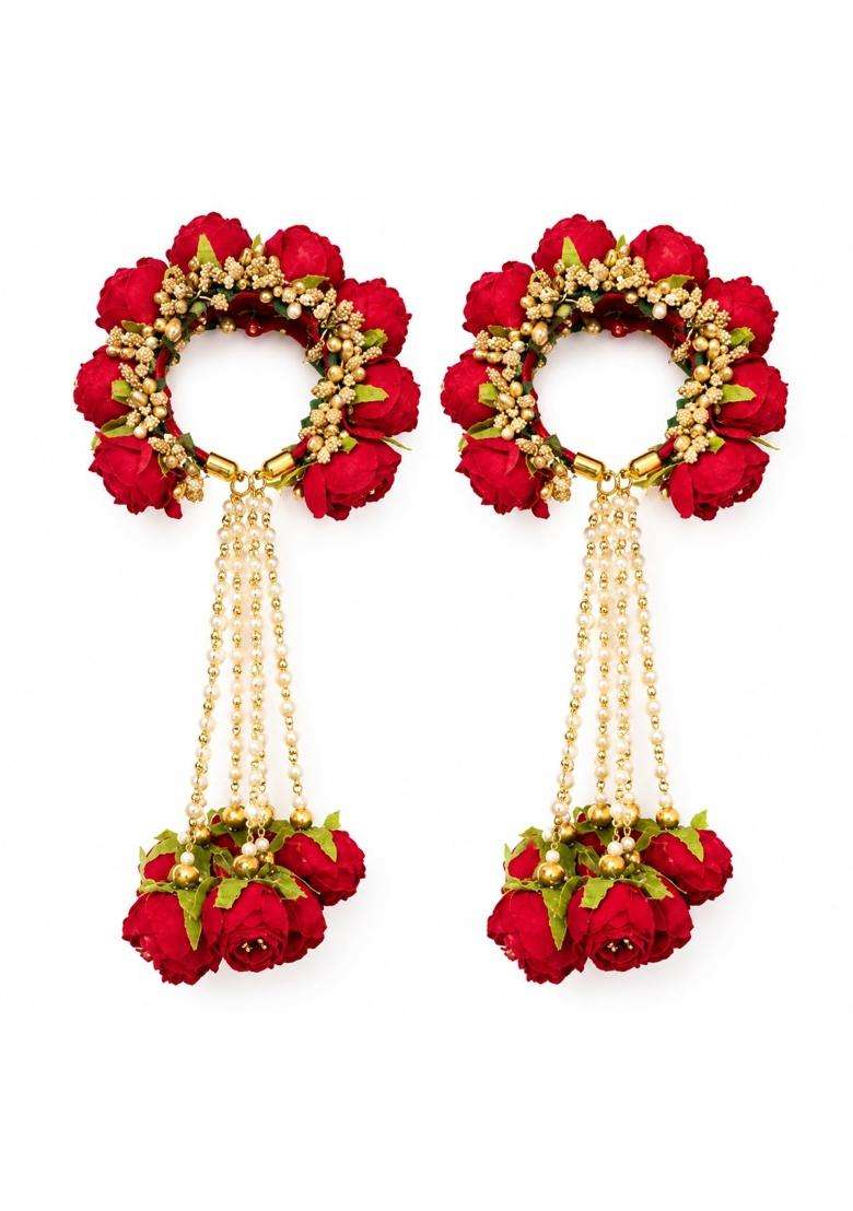 CIYA PLUS Handmade Red Rose Floral Kalira Bracelet for Haldi Mehandi Wedding - Indya
