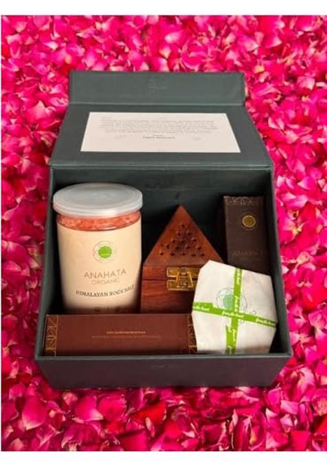 Anahata Multicolour Organics No Nazar Gifting Kit Dhoop