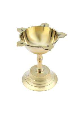 Aditri Creation Decorative Diya Deepak Pooja Diya Star Design Puja Item Brass Oil Lamp for Pooja Aarti Diya