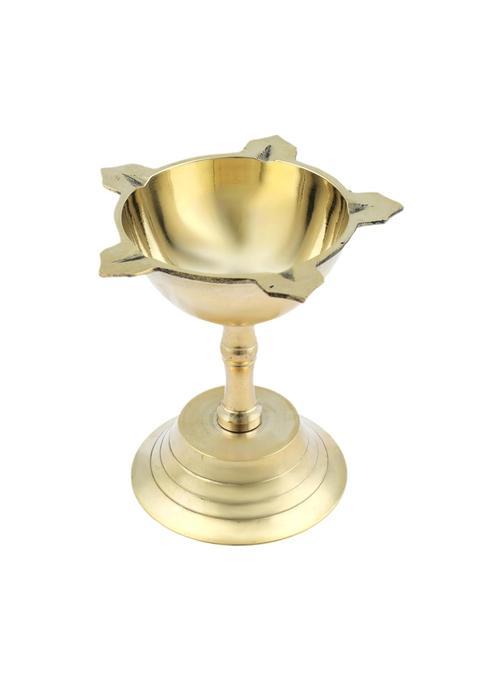 Aditri Creation Decorative Diya Deepak Pooja Diya Star Design Puja Item Brass Oil Lamp for Pooja Aarti Diya