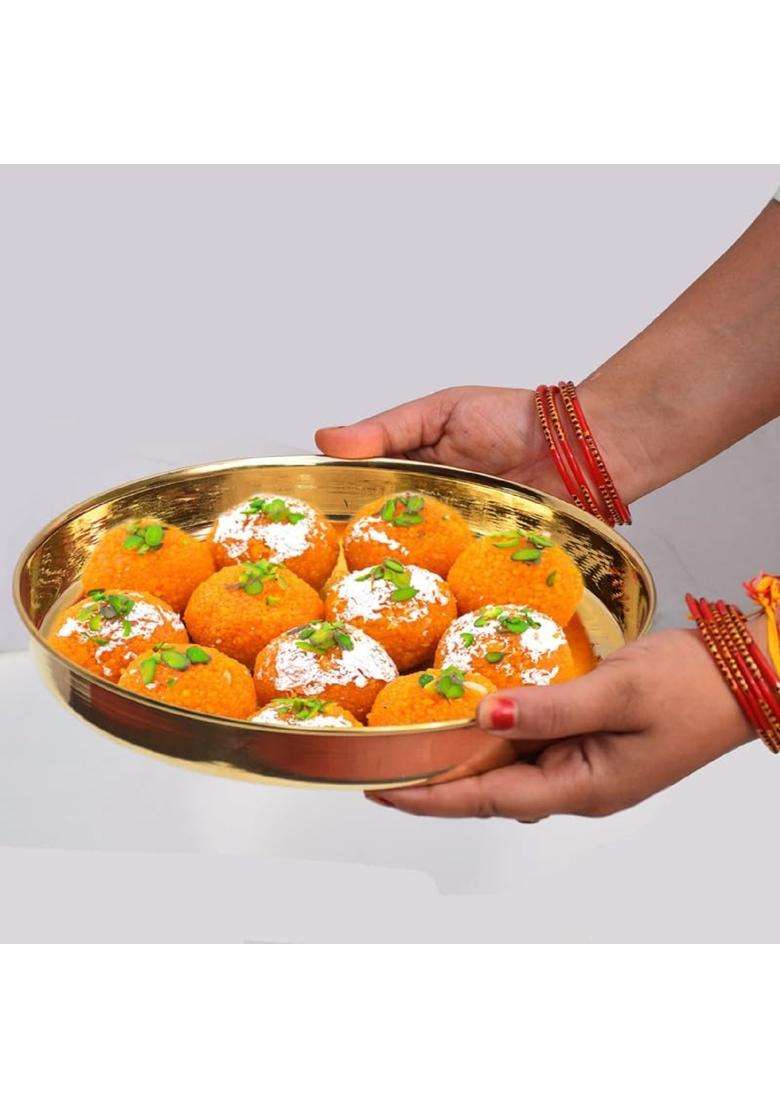 Pure Source India Brass Hammered Thali Tray Pooja Thali Gold Round 10 Inch Pack of 1 - Indya