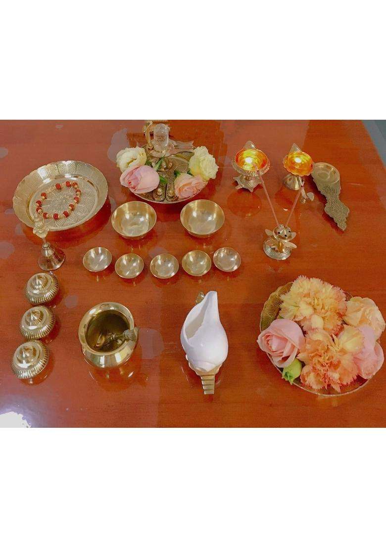 Hindu Pooja Thali Set Made in India Puja Set Classic Occasional Wedding Gift for Temple with Ganesha - Indya