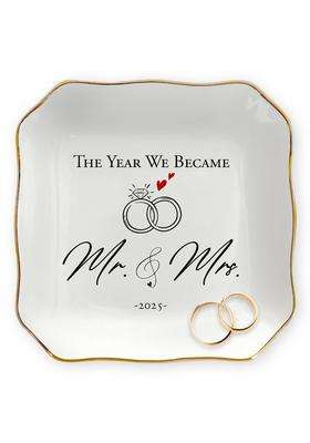 Oassie Mr and Mrs Gifts for Couple 4 x4 Porcelain Jewelry Dish Tray