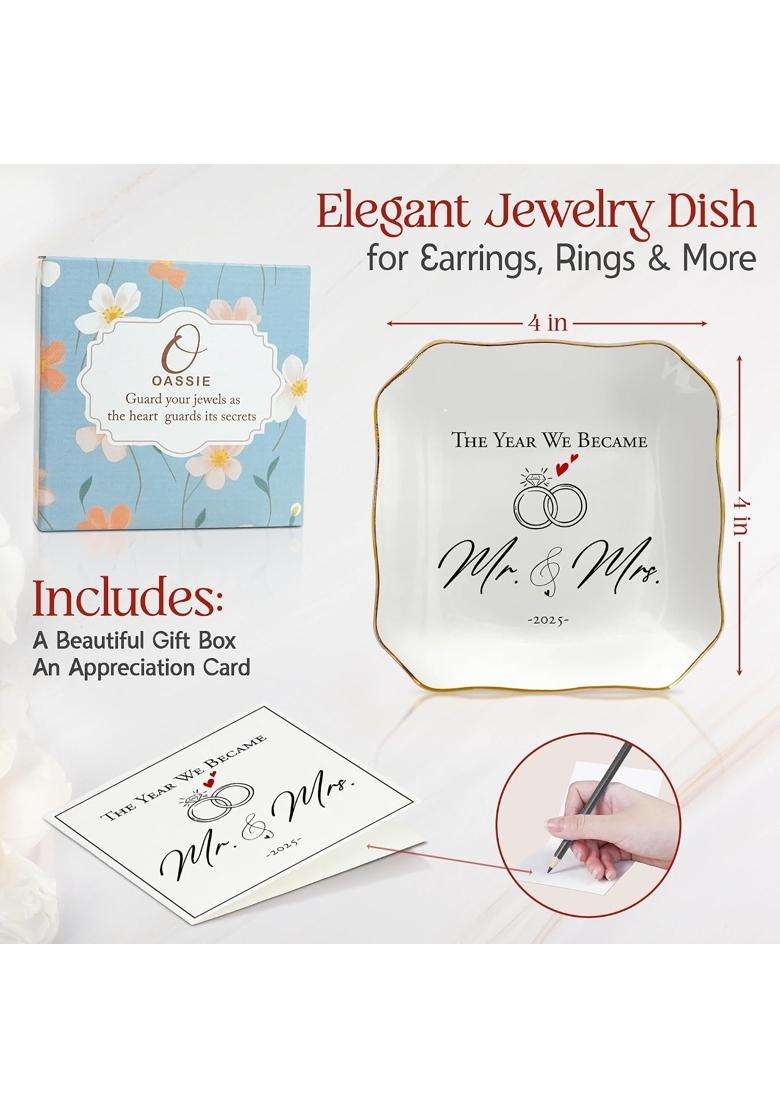Oassie Mr and Mrs Gifts for Couple 4 x4 Porcelain Jewelry Dish Tray - Indya