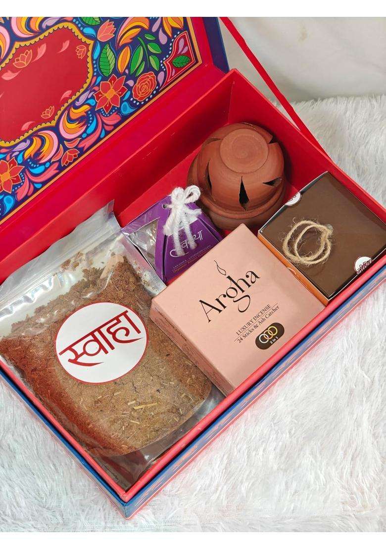 Gomeya Luxury Uphaar Pooja Box Argha Incense Cones Svaha Havan Samagri Abha Treeni Diyas Lavanya Triangle - Indya