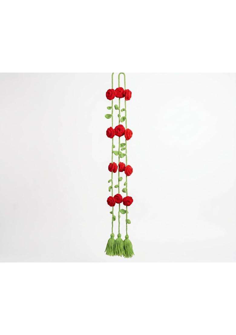 Hookedoncute Handmade Crochet Floral Paranda with Red Roses - Indya