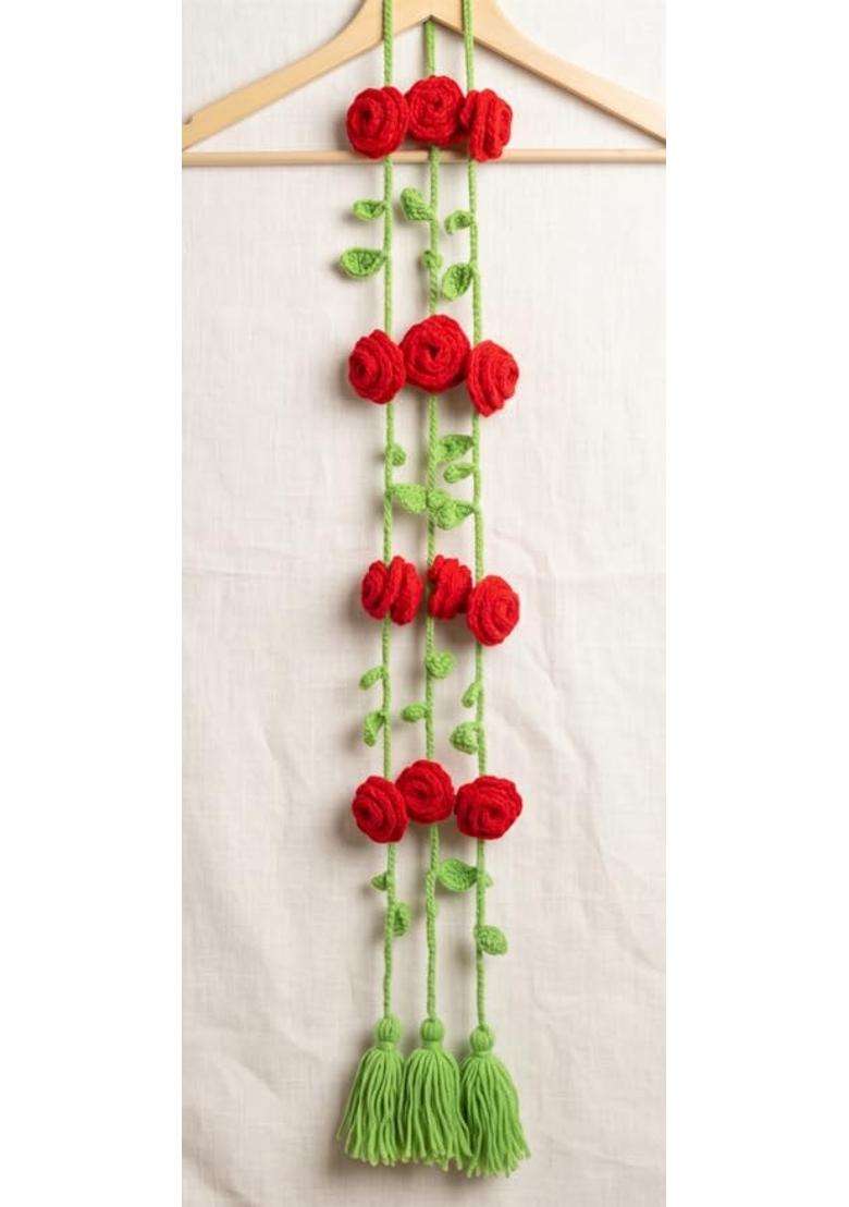 Hookedoncute Handmade Crochet Floral Paranda with Red Roses - Indya