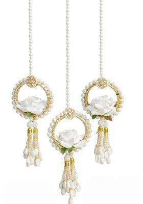 Ceramic Rose Pearl Kundan Beads Parandi for Women Shell Tassel Bangle Latkan Parandi for Punjabi Bride Hair