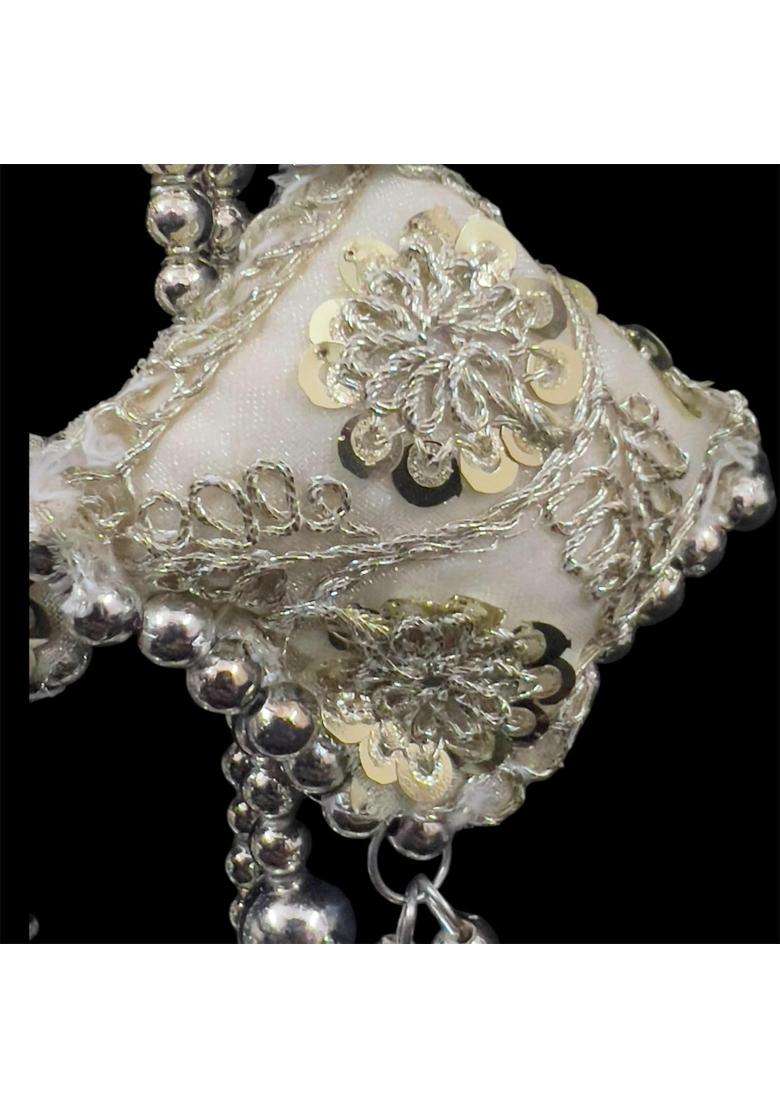 Miras by Sai Traders Punjabi Paranda Parandi Ivory Silver Bridal Hair Paranda for Women - Indya