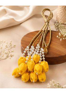 Classsic HUB Tulip Hair Paranda for Women Pearl and Artificial Flower Punjabi Style Wedding and Engagement