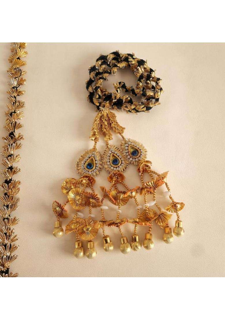Golden Velina Royal Peacock Motif Handcrafted Parandapanjabi Paranda Handcrafted Traditional Hair Parandi - Indya