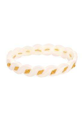 Happycraft Hand Carved White Conch Shell Bangles for Women Gold Design Shakha Bengali Bridal Jewelry Pack of 2