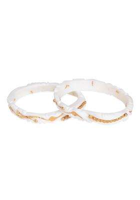 Happycraft Traditional Bengali Wedding Original Sakha Pola White Bangles for Women with City Gold Pack of 2
