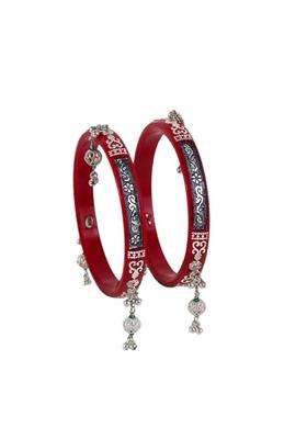 Bapasitaram Jewels 925 Sterling Silver Red Pola Bangles with Oxidized Floral Inlay and Green Bead Hanging