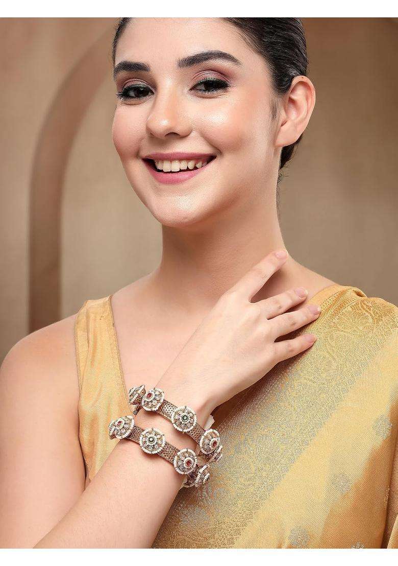 Karatcart Rajwadi Gold Plated Floral Design Bridal Bangles for Women - Indya