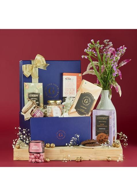 The Gift Studio Purple COM Amour and Indulgence