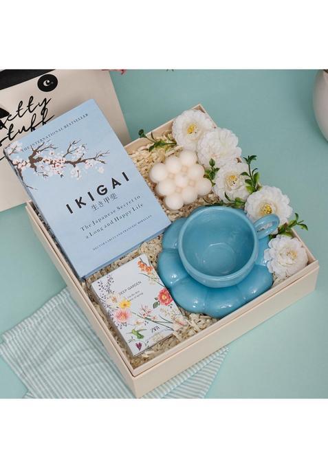 Confetti Gifts Blue Womens Gift Hamper for Birthday Anniversary Gift Items Cup and Saucer Pack of 4