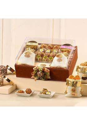 Oasis Baklawa Panache Gift Hamper Premium Turkish Baklava and Assorted Dry Fruits Basket