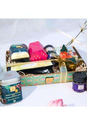 Zoroy Sensation Tray Hamper Season 2 Elegant Gift Box with Handmade Gourmet Cookie Tin Californian Almonds