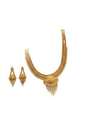 Divyoro Majestic Temple Haram Set for Women Goldenen Alloy Brass Copper Jewellery