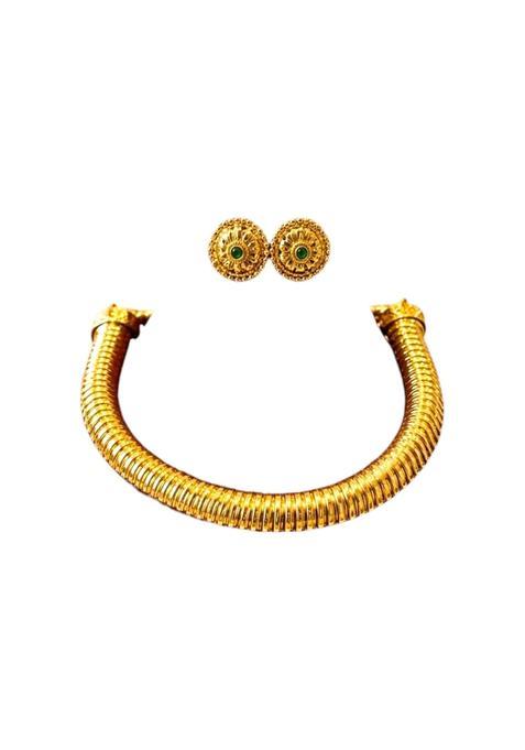Gold Plated Copper Base Temple Jewellery Set with Earrings Traditional Bridal Style Rajwadi Polish Finish