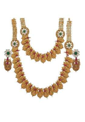 Anvaha Traditional Coin Temple Jewellery Set for Women South Indian Gold Plated Necklace Set with Matching