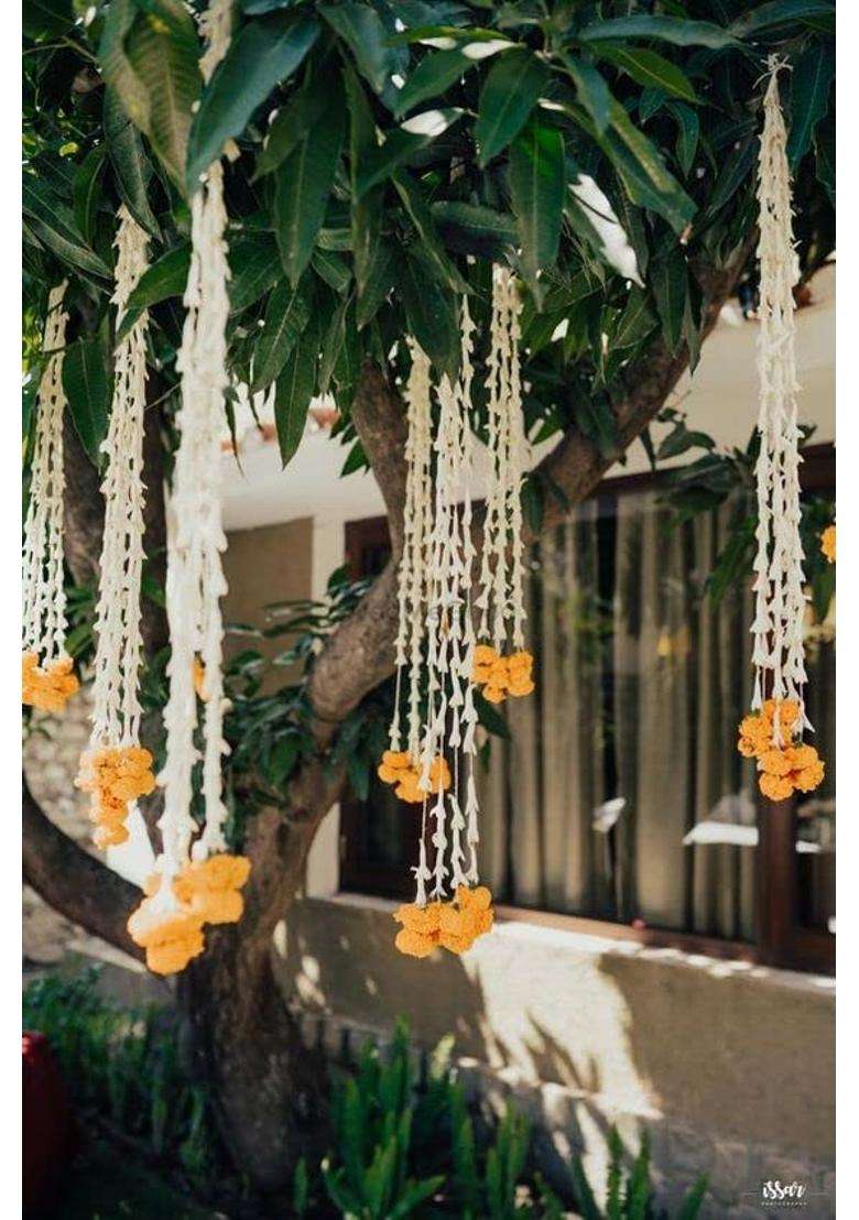 Shreya Fashion White Artficial Rajnigandha Lilly Flowers Decoration Home - Indya