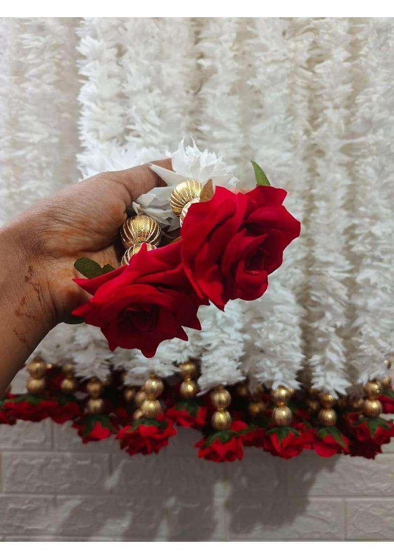 Style Speaks India Jasmine with Rose Beads Garland Toran White and Red Pack of 30 - Indya