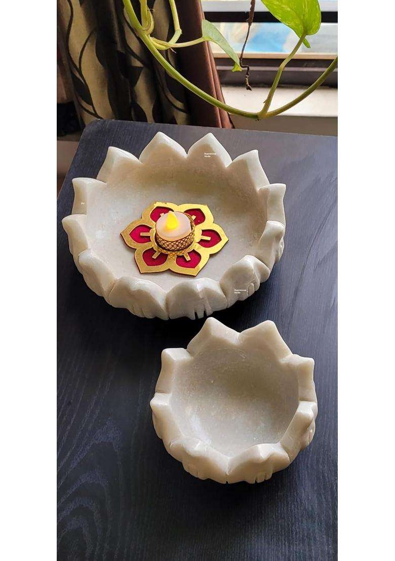 R and M White Marble Urli Bowl 9 Inch 2 Point 1 KG Handcrafted Decorative Bowl for Floating Candles Flowers - Indya