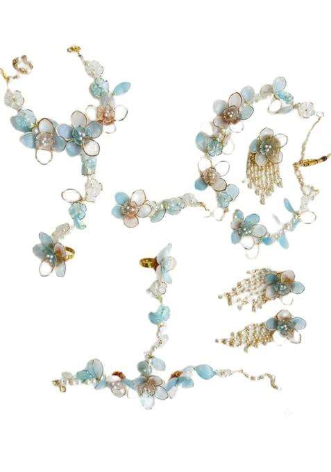 Resin Floral Jewellery Set with Pearl Accents Blue and Gold